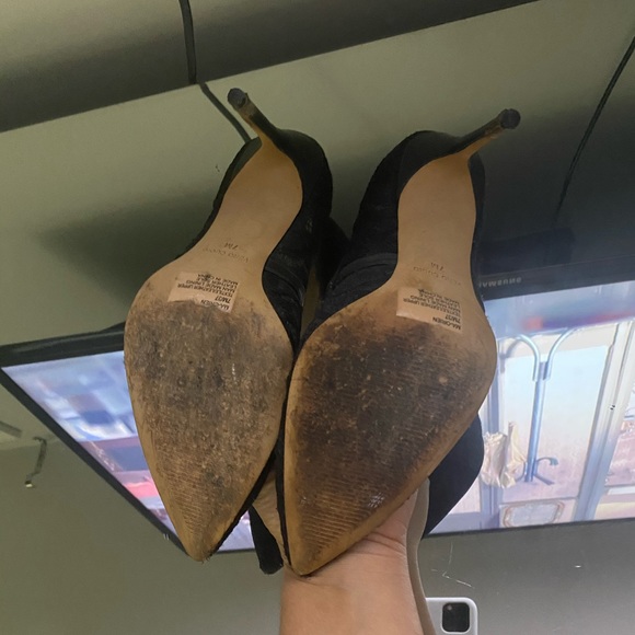 'Orien' Pump
BCBGMAXAZRIA - Picture 7 of 7